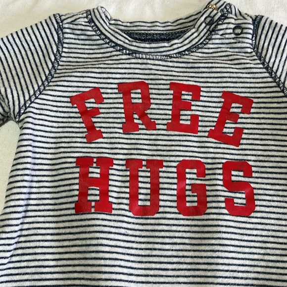 0-3M GAP romper - Picture 2 of 3